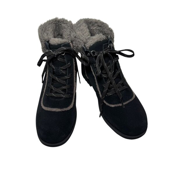 UGG Bodie Fur Lace Up Boots Womens 8 Cozy Waterproof Outdoors Suede New - Picture 6 of 9